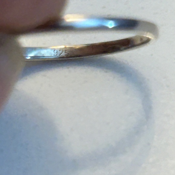 Antique Silver Moonstone Ring - Picture 4 of 4